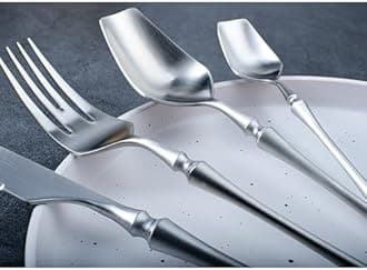 Exquisite silverware set for 6 elegant 18/8 stainless steel flatware set forks spoons and knives set eating utensils sets for family gathering corporate dinner gift choice dishwasher safe （24piece)