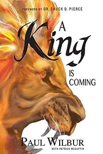 A King is Coming Paperback – April 7, 2017