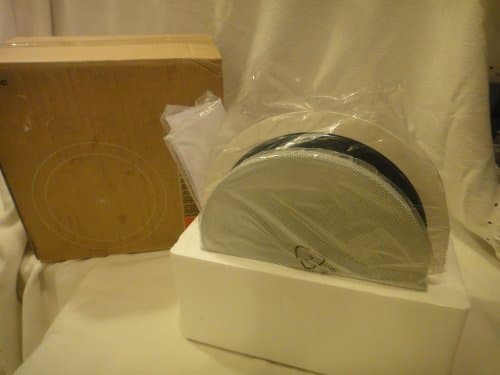 JBL 8" Circular In Wall / In Ceiling Speaker