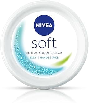 NIVEA Soft Light Moisturiser With Vitamin E, 50ml