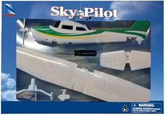 New Ray 1/42 Cessna 172 Skyhawk Model Kit,