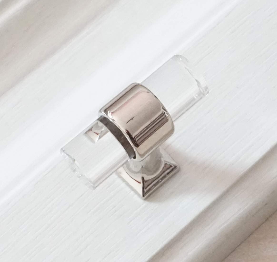 LBFEEL Lucite Drawer Knob Pulls Wardrobe Handles Cabinet Door Pulls Knob Acrylic Silver Chrome Dresser Drawer Pull Handles Knobs